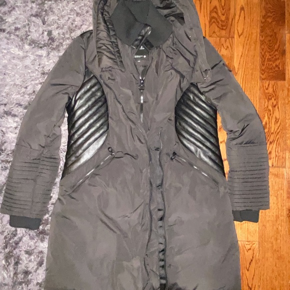 NWT. NOIZE WOMAN’S WINTER COAT - Picture 15 of 16